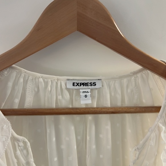 Express white lacy see through blouse - Picture 3 of 3